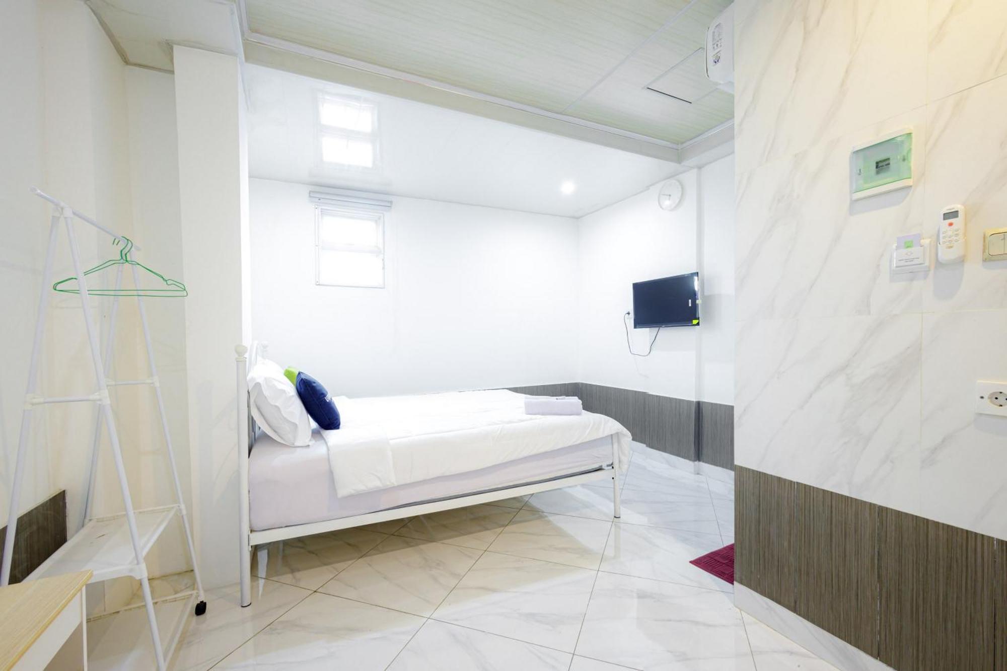 Urbanview Hotel Kota Tua Jakarta Ngoại thất bức ảnh