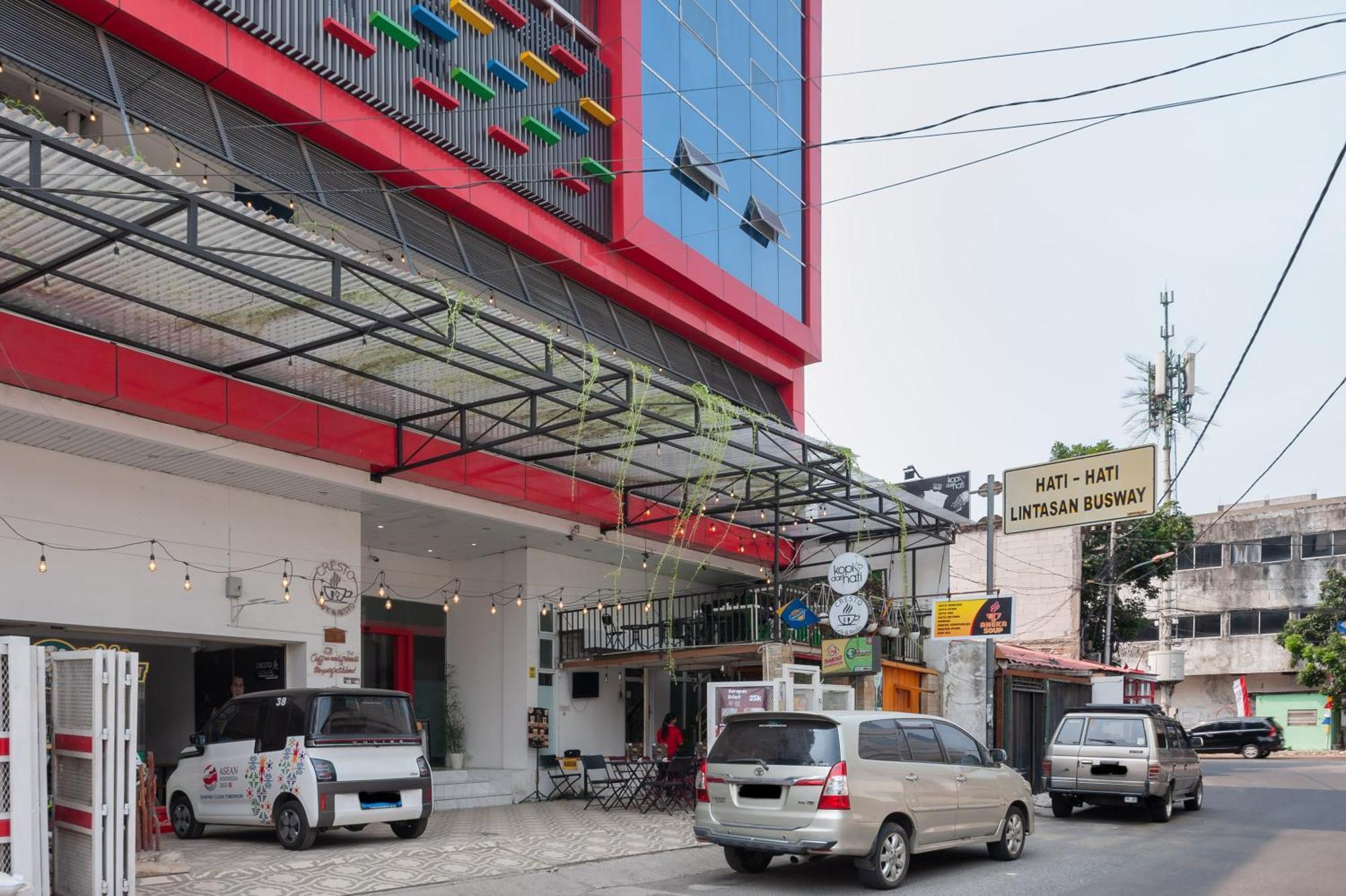 Urbanview Hotel Kota Tua Jakarta Ngoại thất bức ảnh
